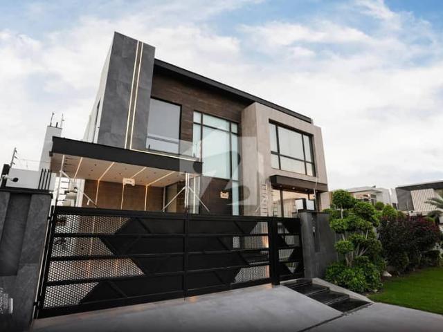 22.5 Marla Furnished Corner Modern Design House For Sale In DHA Lahore Phase 6