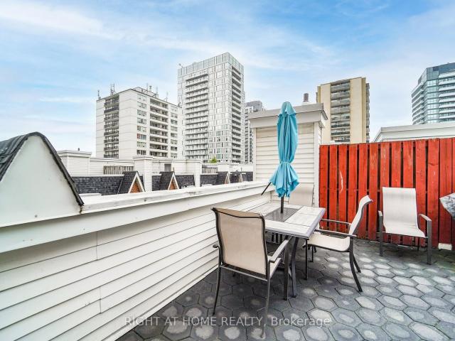 22 108 Redpath Avenue, Toronto | 2Beds/2Bath, Townhouse, $3,150/mo | Condos. Ca