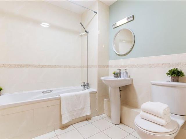 22 The Bottle Works, Block B1, Dermot O'Hurley Avenue, Dublin 4 DNG Donnybrook 4895 MyHome. Ie Residential