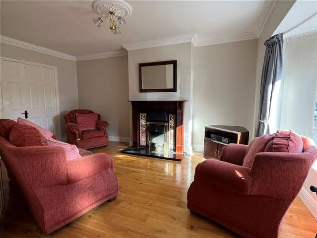 22 The Brambles, Dooradoyle, Limerick DNG Cusack Dunne 4916 MyHome. Ie Residential