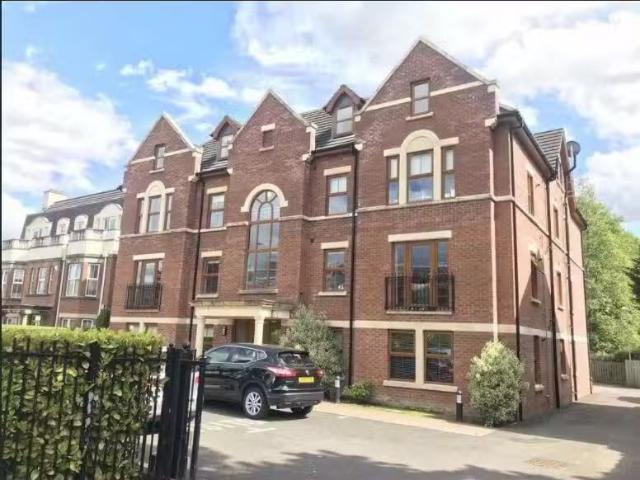 22 Upper Lisburn Road