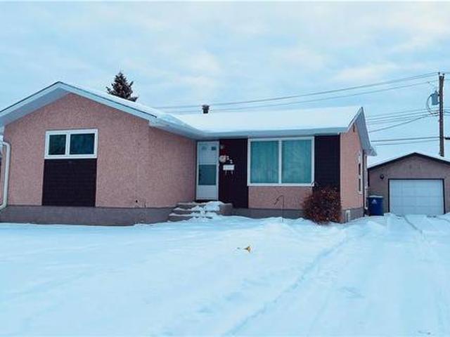 22 Wuskwatim Bay, Thompson, MB, R8N 1V6 house for sale List.