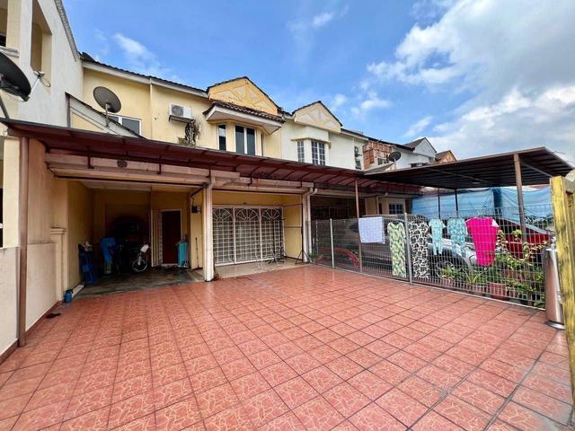 22 x 75 FREEHOLD Double Storey Seksyen 27 Shah Alam FOR SALE