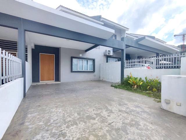 22 x 70 CHEAPEST Double Storey Laman View Cyberjaya FOR SALE
