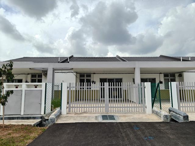22 x 70 Single Storey Terrace House Tasik Utama Ayer Keroh