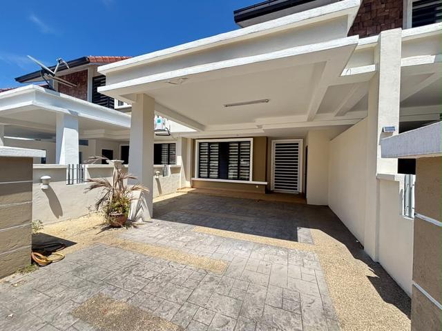 22 x 80 EXTENDED KITCHEN 2Storey Terrace Canting Alam Impian