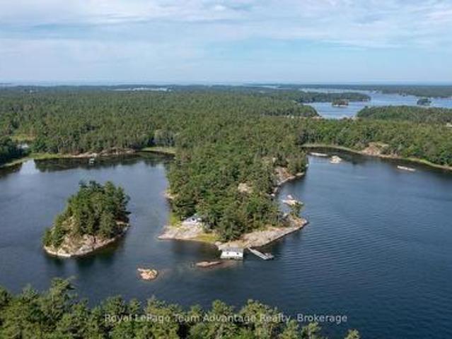 22 A30 & A28 Island, The Archipelago North, ON, P0G 1K0 house for sale | Listing ID X12027 | Royal LePage