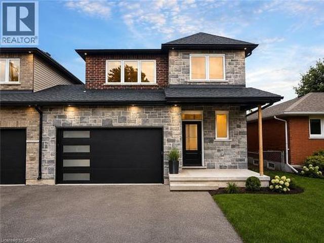 22 A Alpine Avenue, Stoney Creek, ON, L9A 1A5 house for sale | Listing ID 40843 | Royal LePage