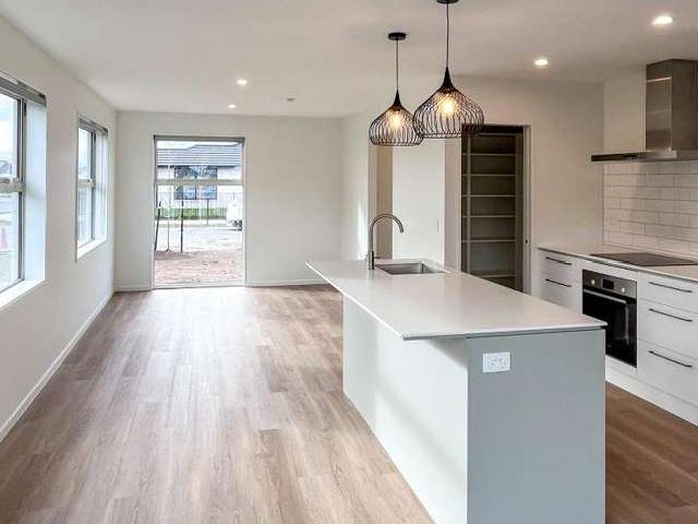 22 Accadia Drive, 11103, Selwyn