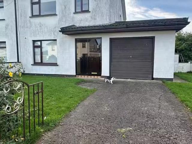 22 Ashdale Park, Bay Estate, Dundalk, Co. Louth, A91Y7N3 is fo.