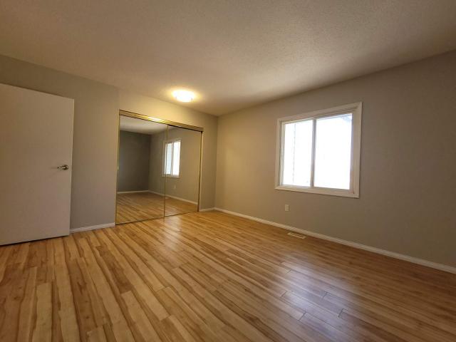 22 ARLINGTON Crescent Unit# 22