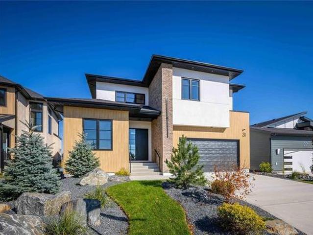 22 Avonlynn Court, Winnipeg, MB, R3P 2J4 Luxury House for sale | Listing ID 202618 | Royal LePage Carriage Trade Luxury Properties