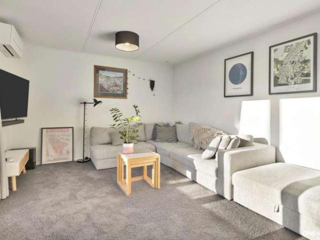 22 Bartlett Grove, Tawa, Wellington City