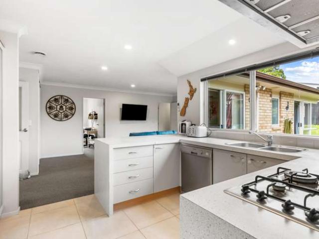 22 Belfry Place, Wattle Downs, Manukau City