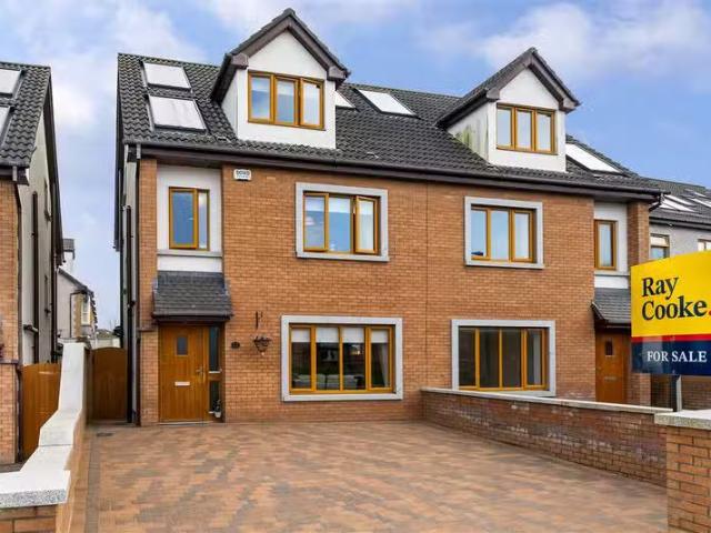 22 Broadfield Green, Rathcoole, Co. Dublin