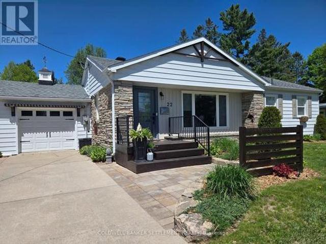 22 Broadview Avenue W, Smiths Falls, ON, K7A 4K9 house for sale | Listing ID X13437 | Royal LePage