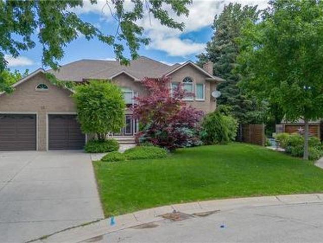 22 Burt Court, Stoney Creek, ON, L8G 3H4 house for sale | Listing ID 40842 | Royal LePage