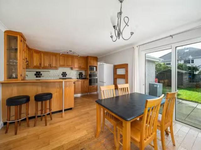22 Clochóg, Oranmore, Galway, County Galway, H91 E0Y9
