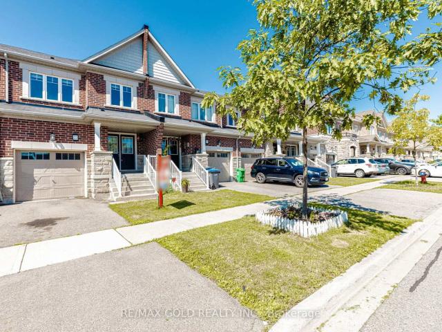 22 clinton Street, Brampton | 3+1Beds/4Bath, Townhouse, $699,000 | Condos. Ca