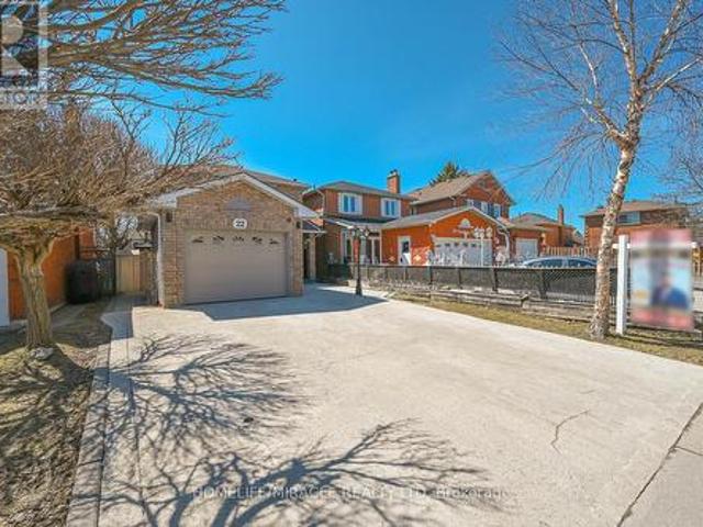 22 Cranberry Crescent, Brampton, ON, L6Y 4P7 house for sale | Listing ID W12063 | Royal LePage