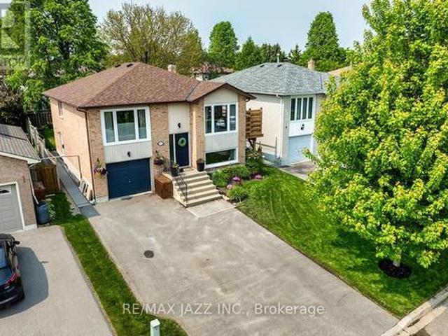 22 Dunkin Avenue, Clarington Courtice, ON, L1E 2E3 house for sale | Listing ID E12195 | Royal LePage