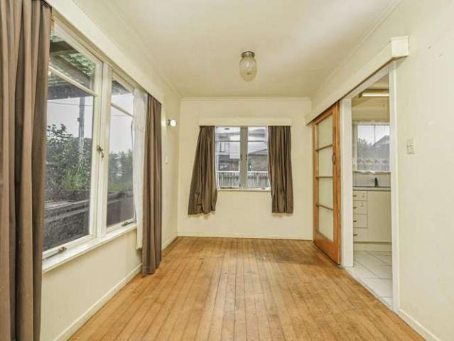 22 Elizabeth Avenue, Papatoetoe, Manukau City