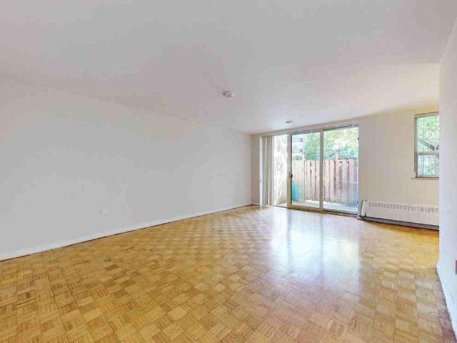 22 Elkhorn Drive The Richelieu 1 Bedroom Apartment for Rent at 22 Elkhorn Dr, Toronto, ON M2K 1J4 Bayview Village