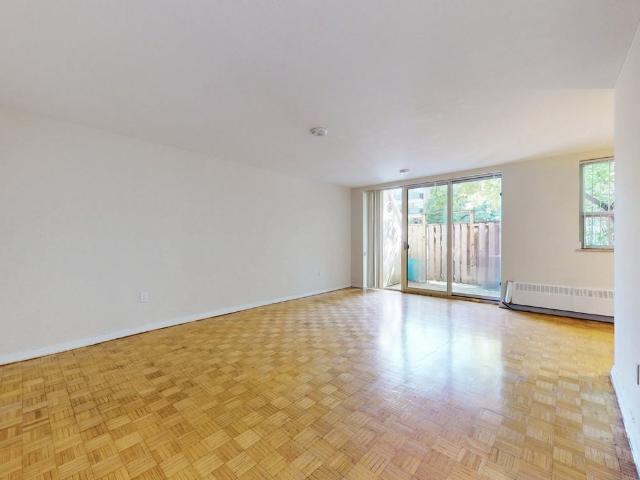 22 Elkhorn Drive The Richelieu 1 Bedroom Apartment for Rent at 22 Elkhorn Dr, Toronto, ON M2K 1J4 Bayview Village