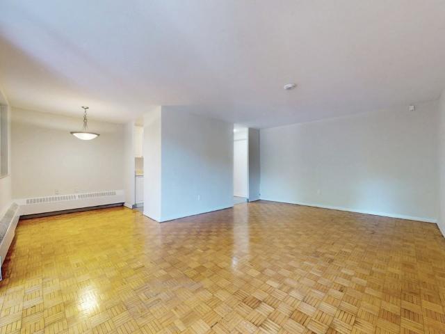 22 Elkhorn Drive The Richelieu 1 Bedroom Apartment for Rent at 22 Elkhorn Dr, Toronto, ON M2K 1J4 Bayview Village