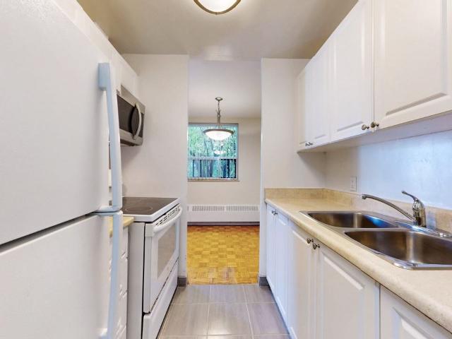 22 Elkhorn Drive The Richelieu 2 Bedroom Apartment for Rent at 22 Elkhorn Dr, Toronto, ON M2K 1J4 Bayview Village
