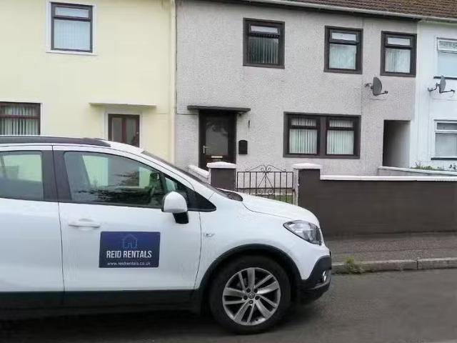 22 Firfields
