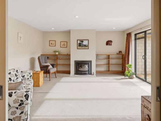 22 Fulton Street, Springlands, Marlborough