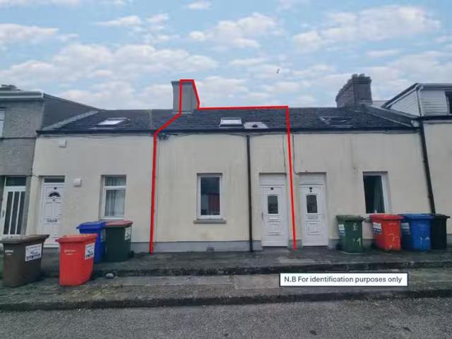 22 Greenmount Buildings, The Lough, Co. Cork, T12FHP9 is for s.