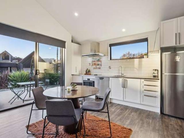22 Huxley Place, Lake Hayes Estate, Queenstown