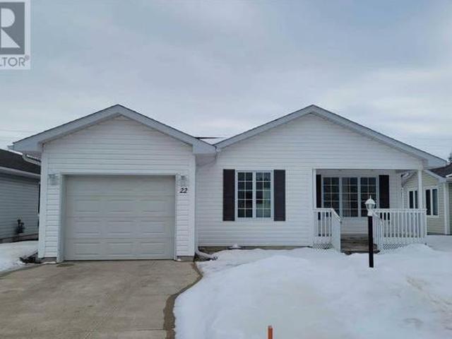 22 ILLINOIS CRES Wasaga Beach Ontario