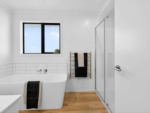 22 Kanuka Place, Timberlea, Upper Hutt City