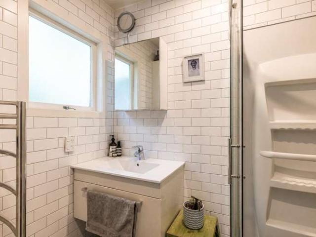 22 Lannan Road, Surfdale, Waiheke Island