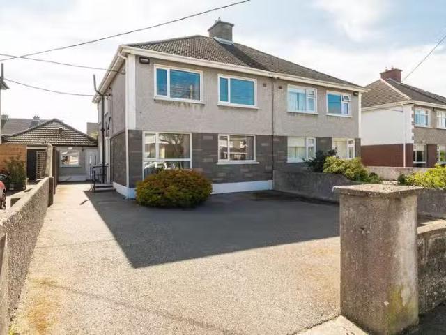22 Lakelands Avenue, Stillorgan, Stillorgan, Co. Dublin, A94K1.
