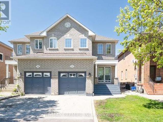 22 Laura Sabrina Drive, Vaughan, ON, L4H 1M6 house for sale | Listing ID N13454 | Royal LePage