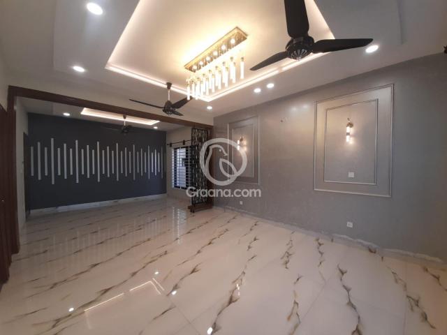 22 Marla Beautiful House for Sale