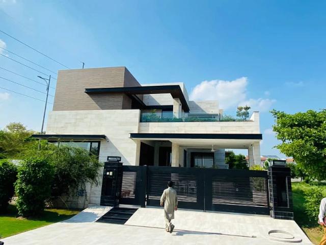 22 Marla Corner Brand New Luxury Lavish Bungalow With Full Basement An Lahore DHA Defence ID 81321
