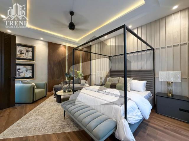 22 marla fully furuished fullbasement with 15 kv soler house for sale dha phase 5 block e