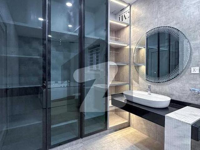 22 Marla Luxury House With Gas Bahria Town Phase 8 Block A