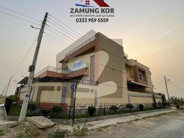 22 Marla South Corner House FOR SALE 10 Kv Solar System Installed Regi Model Town