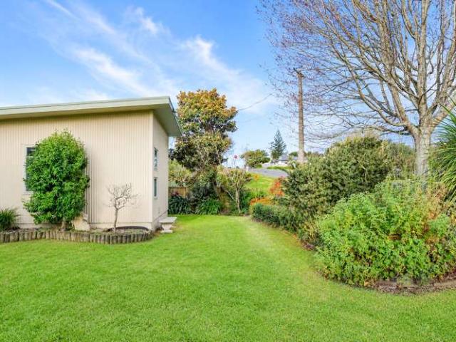 22 Mitcham Avenue, Forest Lake, Hamilton City