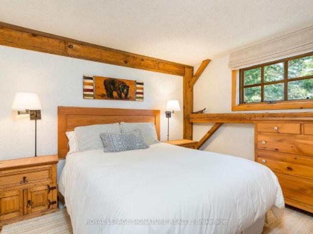 22 Newton Way, Clearview, ON, L9Y 3Y9 Luxury House for sale | Listing ID S13608 | Royal LePage Carriage Trade Luxury Properties