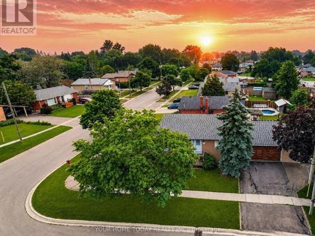 22 Norton Crescent, Halton Hills, ON, L7G 1N2 house for sale | Listing ID W13571 | Royal LePage