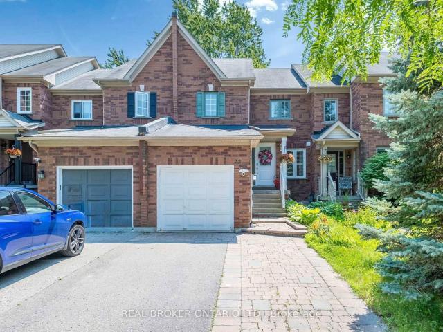 22 October Lane, Aurora | 3+1Beds/3Bath, Townhouse, $899,990 | Condos. Ca