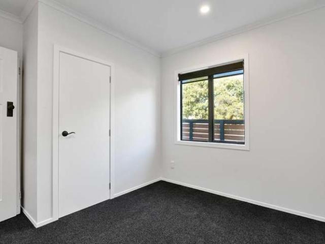 22 Olivia Street, Stratford