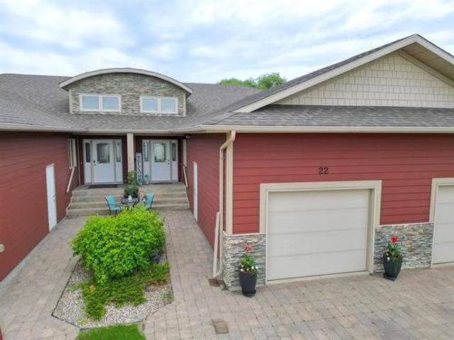22 Orchard Way, Brandon, MB, R7A 7T2 condo for sale | Listing ID 202615 | Royal LePage